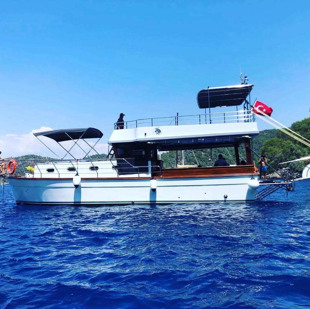 Comfortable and Enjoyable Day in Fethiye Bays with a 12-Person Standard Motor Yacht 4