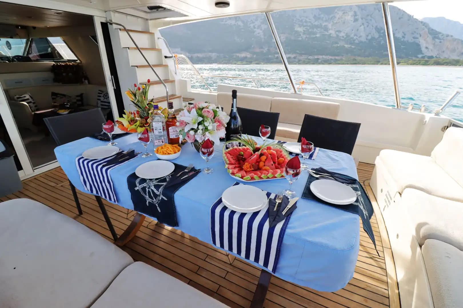 Experiencia the Magic de Antalya’s Coastline en un Yate Privado! 6