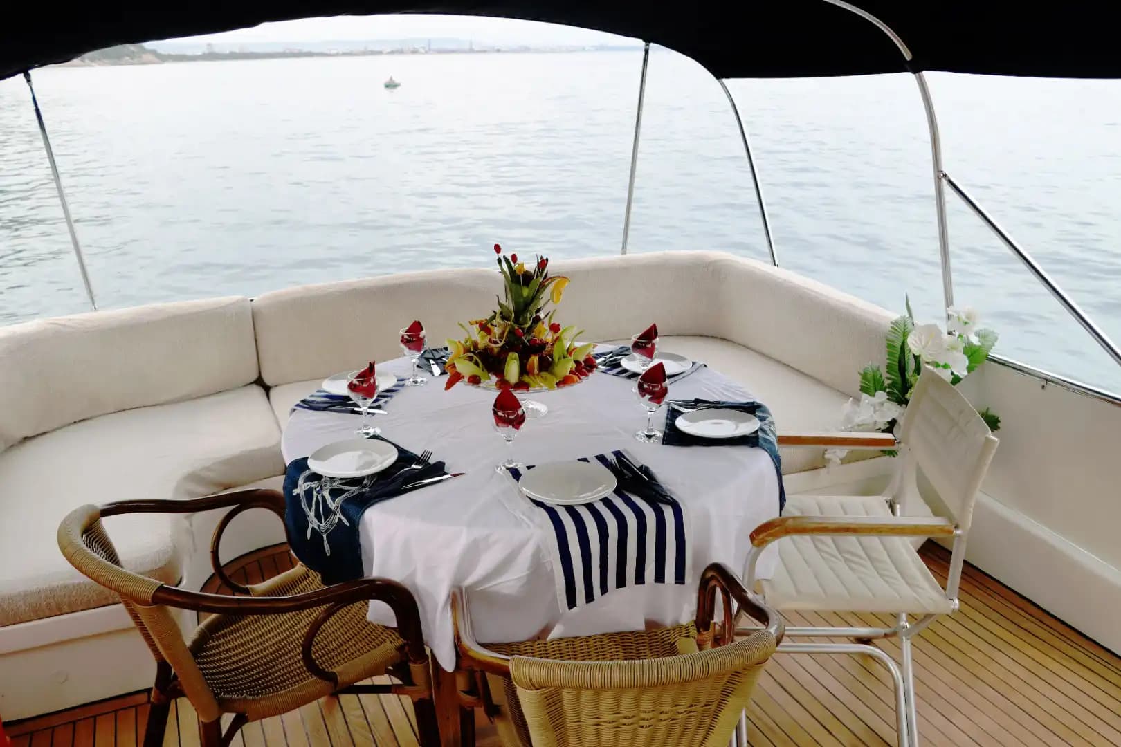 Experiencia the Magic de Antalya’s Coastline en un Yate Privado! 9
