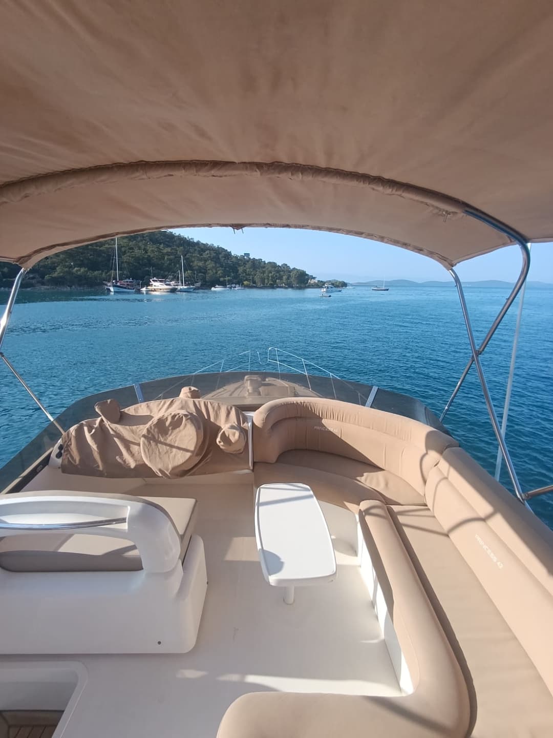 Bodrum Torba: Einzigartiges Luxus-Motoryacht-Erlebnis für 6 Personen auf einer 14-Meter-Yacht - 3 Kabinen