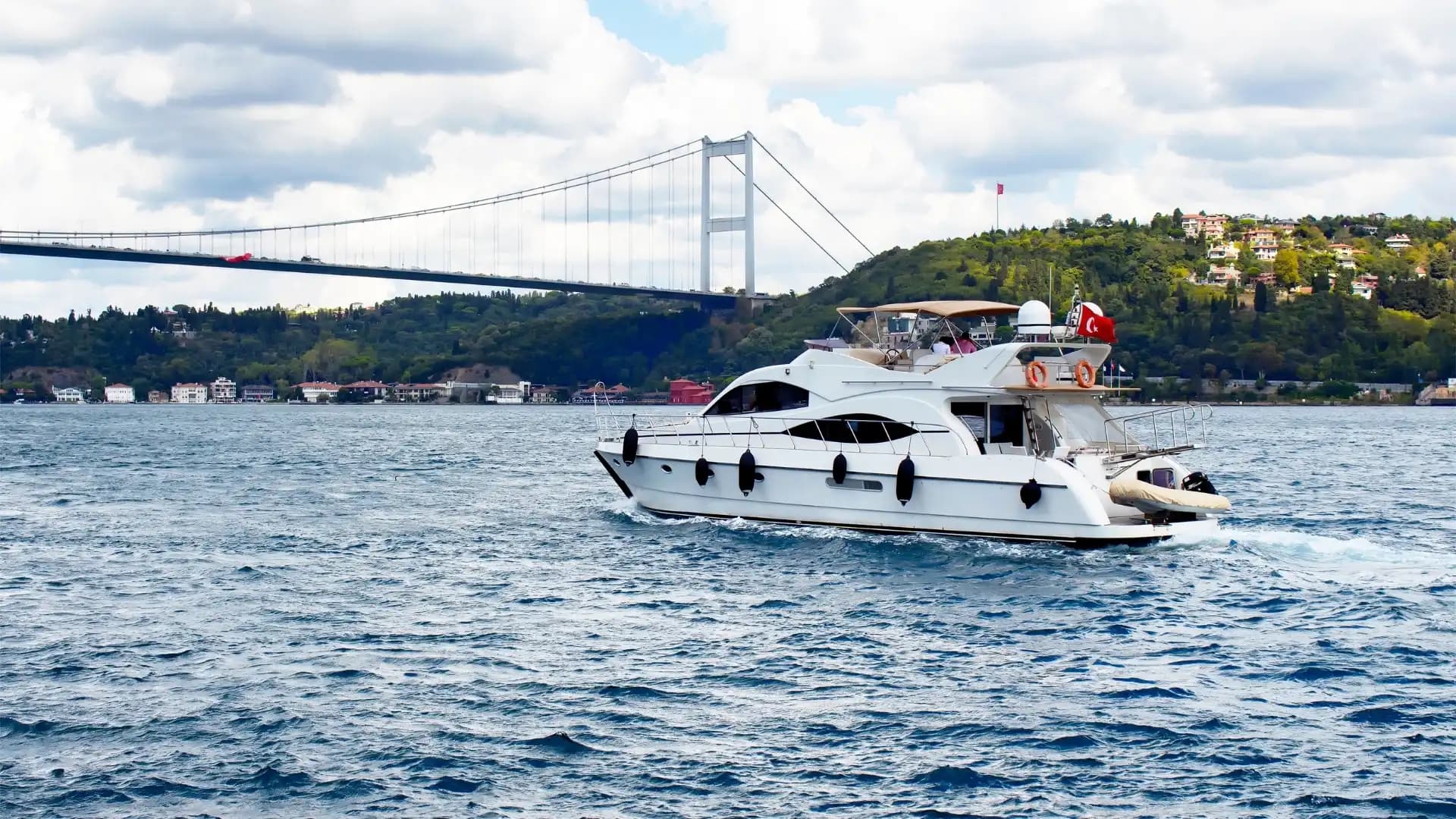 Où aller pour louer un bateau à Istanbul ?