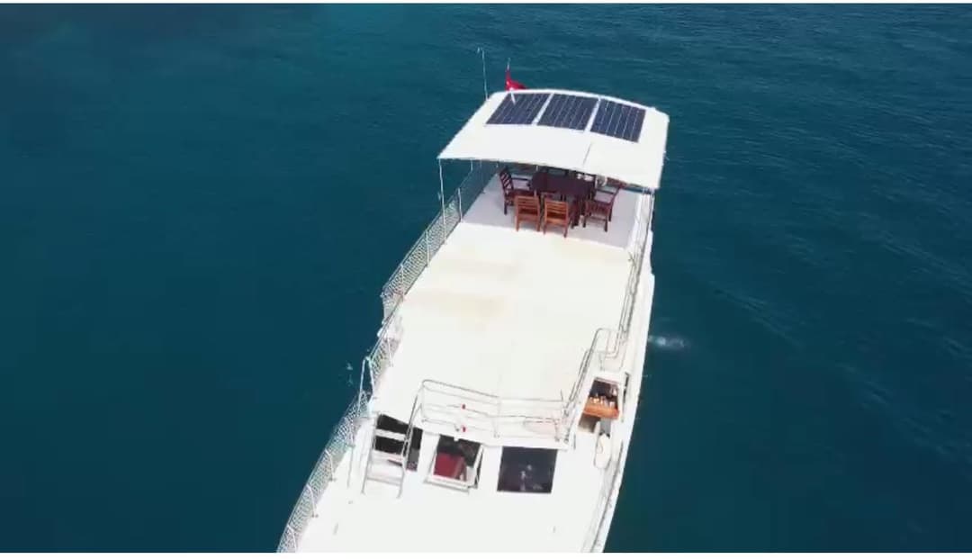14 Metre Konforlu Gulet ile Fethiye Koylarında 12 Kişilik Unutulmaz Deniz Turu