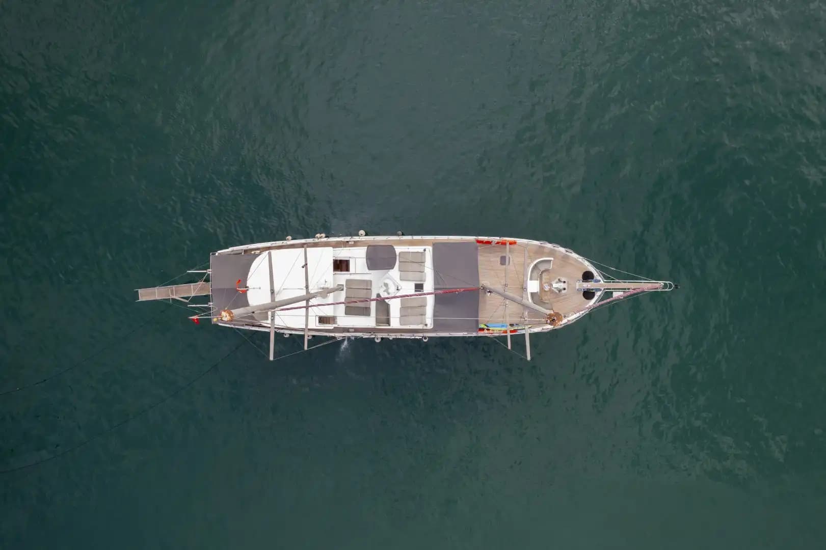 Lujo Gulet 30m: Jacuzzi Cubierta, 2 Master, Alta Tecnología 114