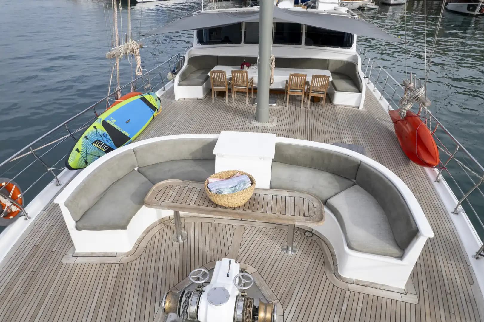 Lujo Gulet 30m: Jacuzzi Cubierta, 2 Master, Alta Tecnología 115