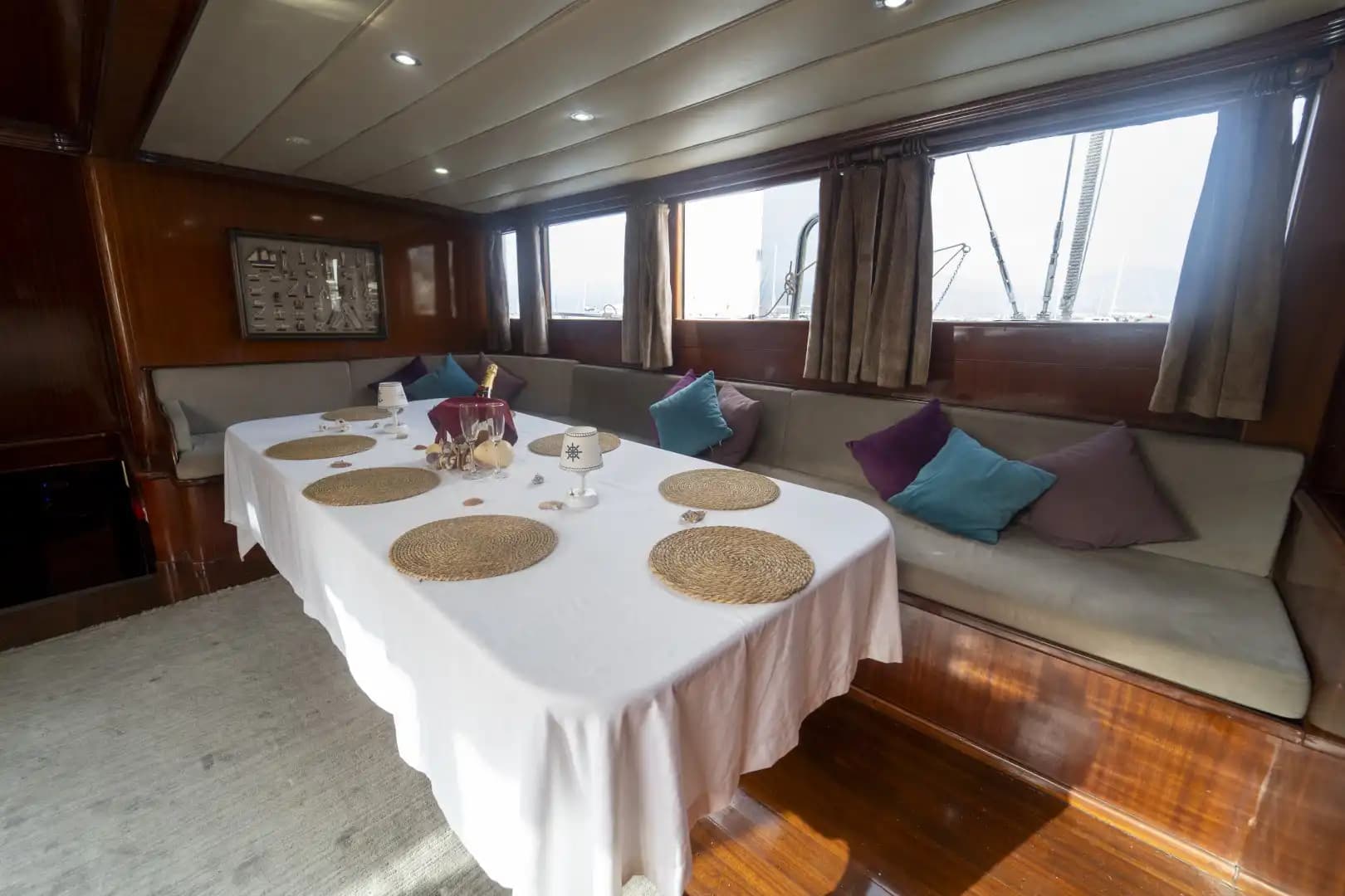 Lujo Gulet 30m: Jacuzzi Cubierta, 2 Master, Alta Tecnología 142