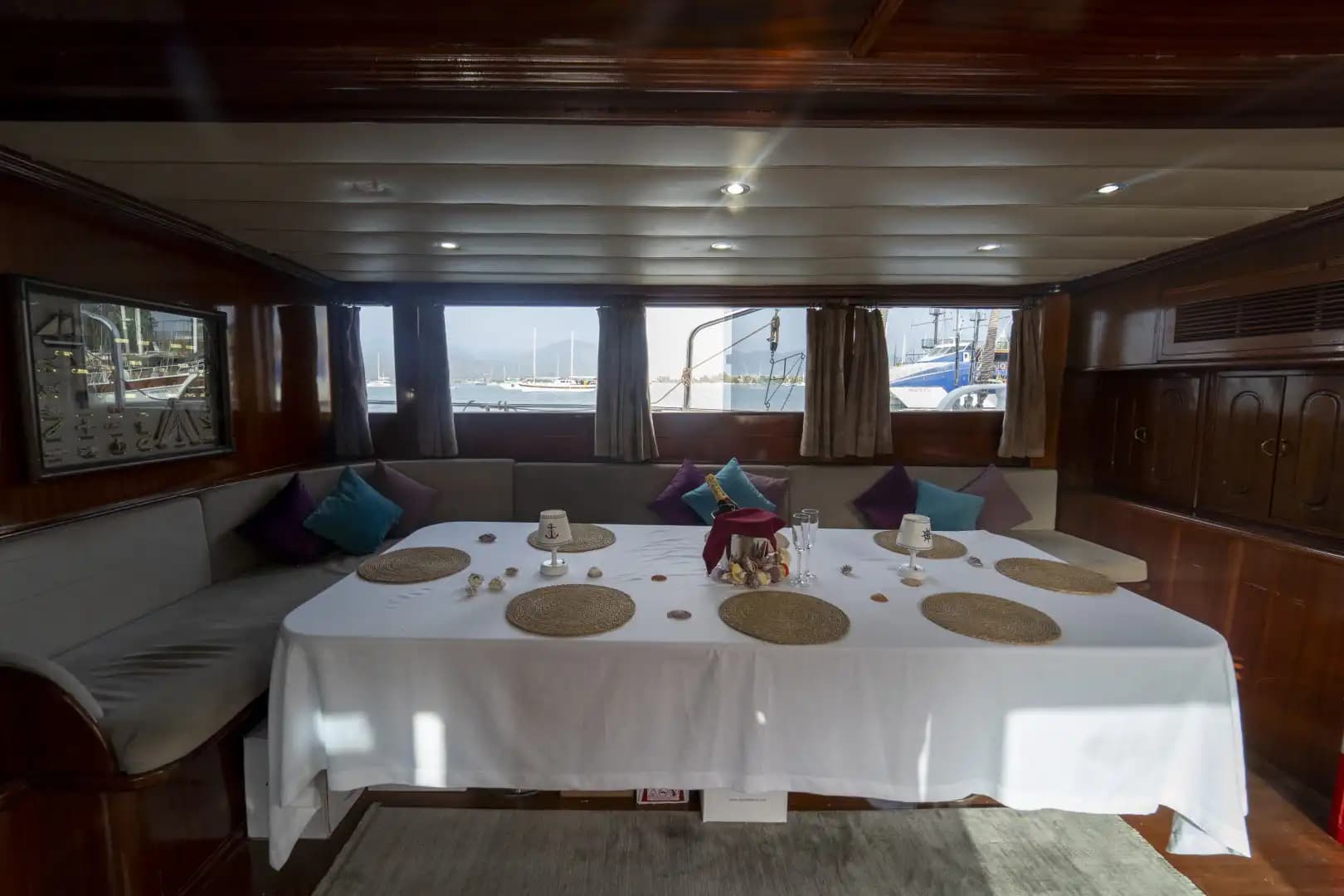 Lujo Gulet 30m: Jacuzzi Cubierta, 2 Master, Alta Tecnología 144