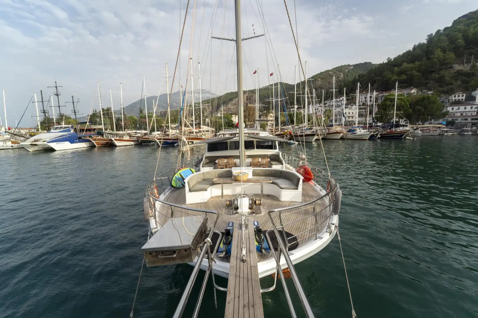 Lujo Gulet 30m: Jacuzzi Cubierta, 2 Master, Alta Tecnología 149