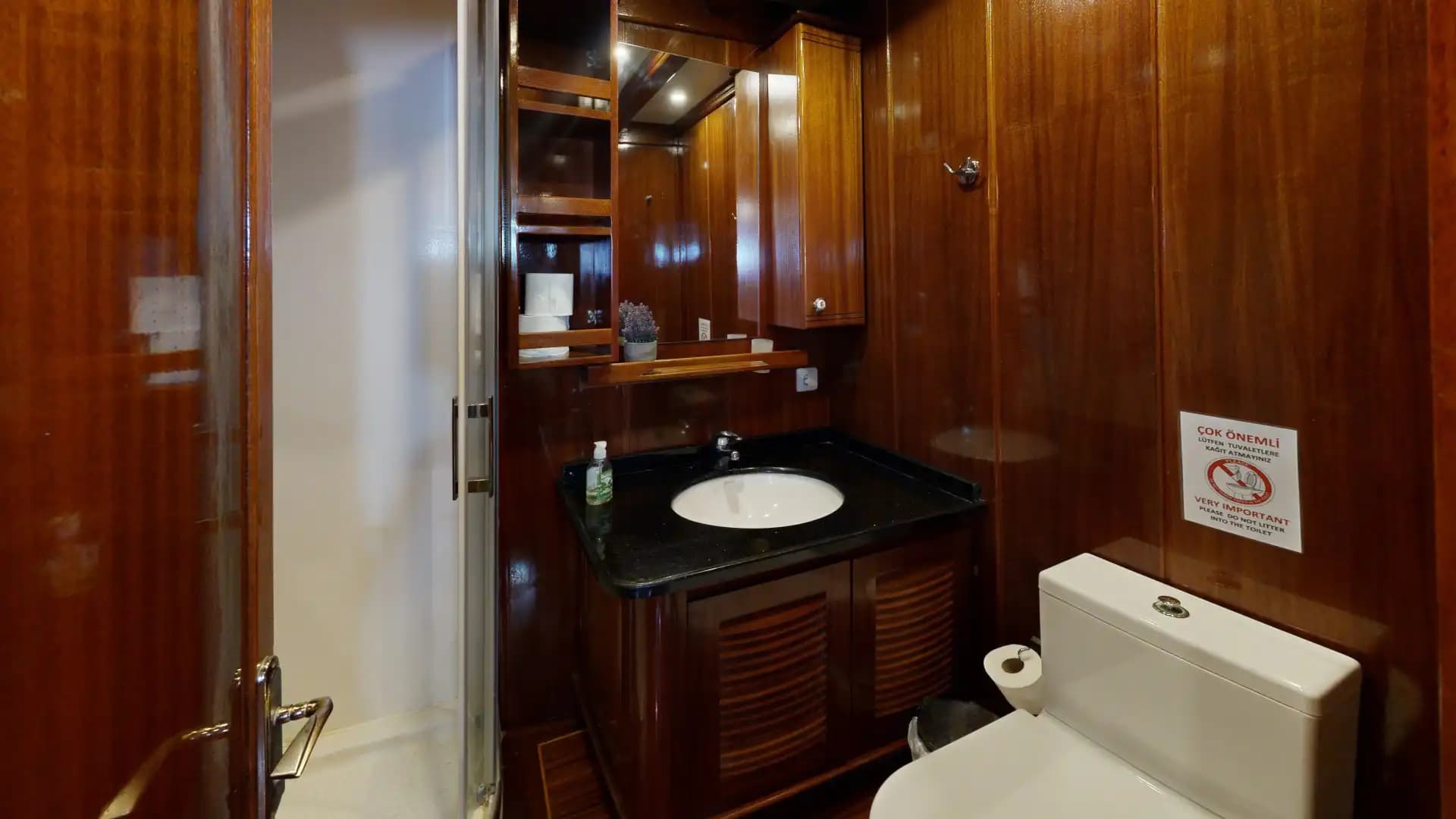 Lujo Gulet 30m: Jacuzzi Cubierta, 2 Master, Alta Tecnología 88