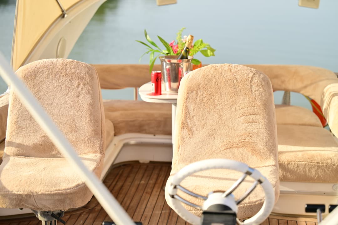 Luxury Yacht Rental in Antalya: Daily Sea Pleasure (14.7 Meters)