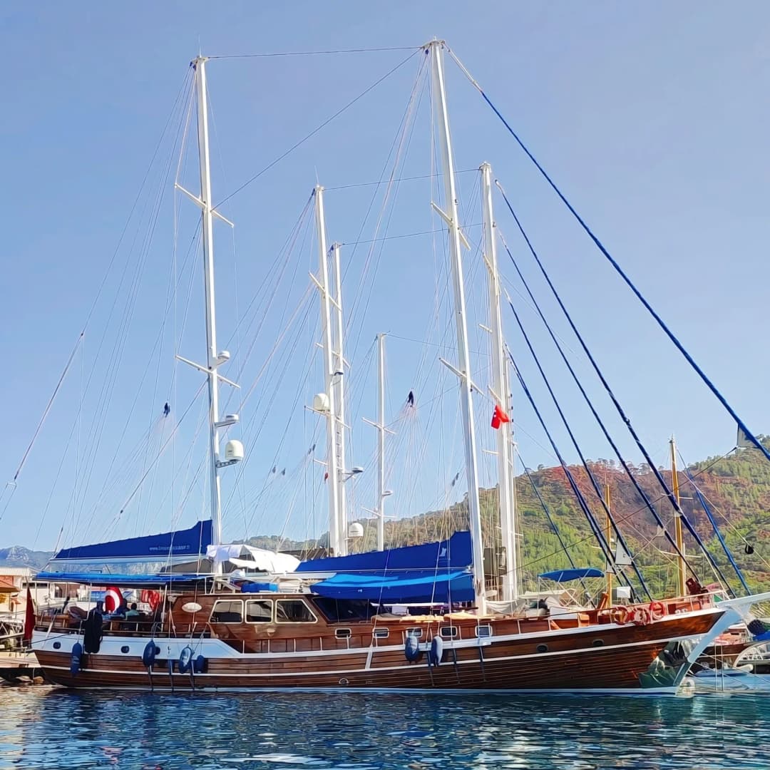 Unforgettable 30-Meter Standard Gulet Journey for 20 People from Marmaris