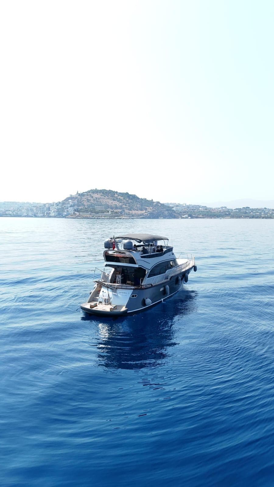 Bebek Departure 20 Meter Luxury Motor Yacht for Island Swimming Tour, Sunset Tour, Bosphorus Tour & Private Events!