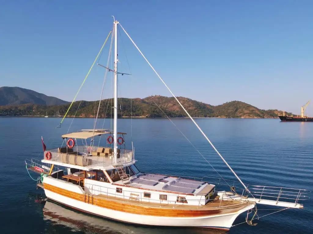 Hourly & Daily Boat Rental in the Stunning Waters of Fethiye 2