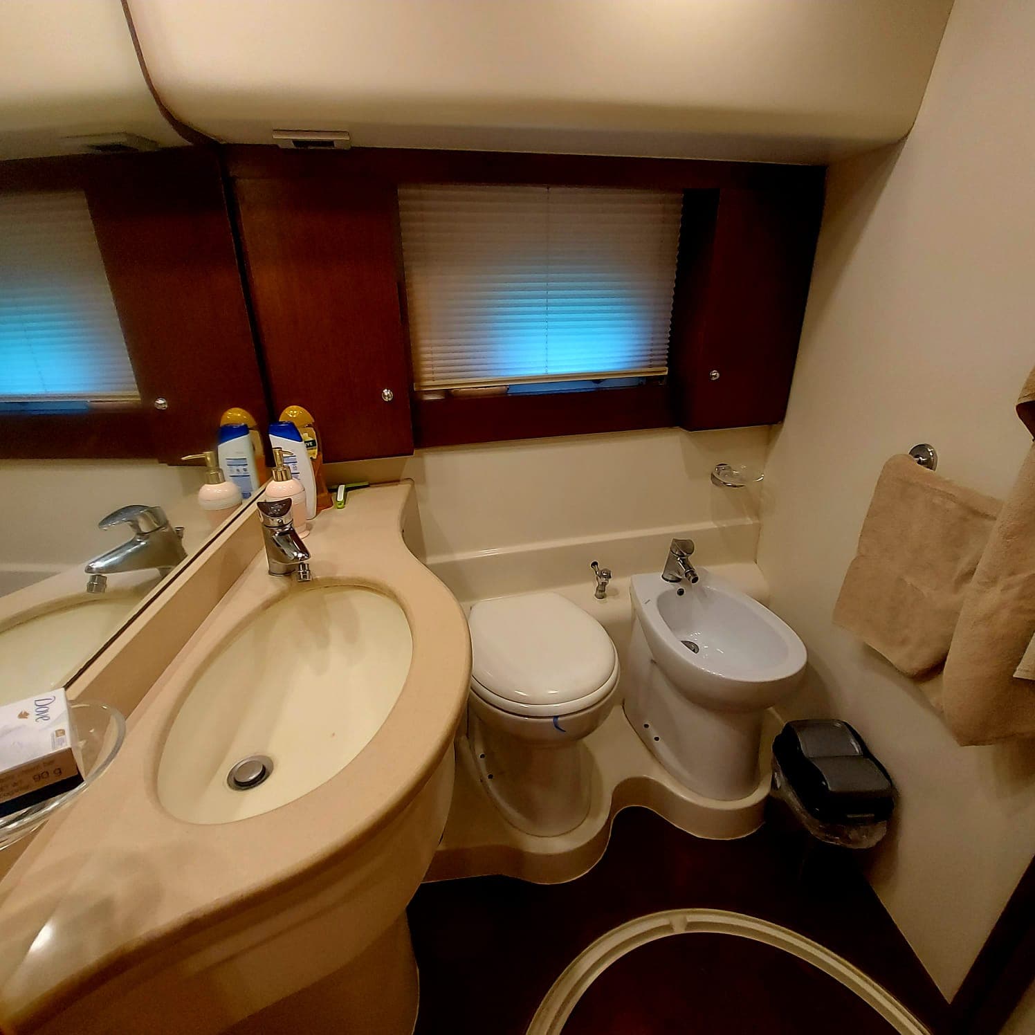 Luxury & Comfortable Experience with a 21-Meter Ferretti Motor Yacht in Antalya 17