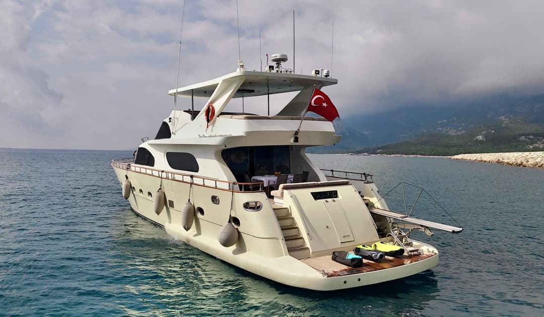 Antalya Center: 27 Meters Luxury Yacht  for 12 Guests, 3 Cabins - Exclusive Day Trips & Blue Cruises