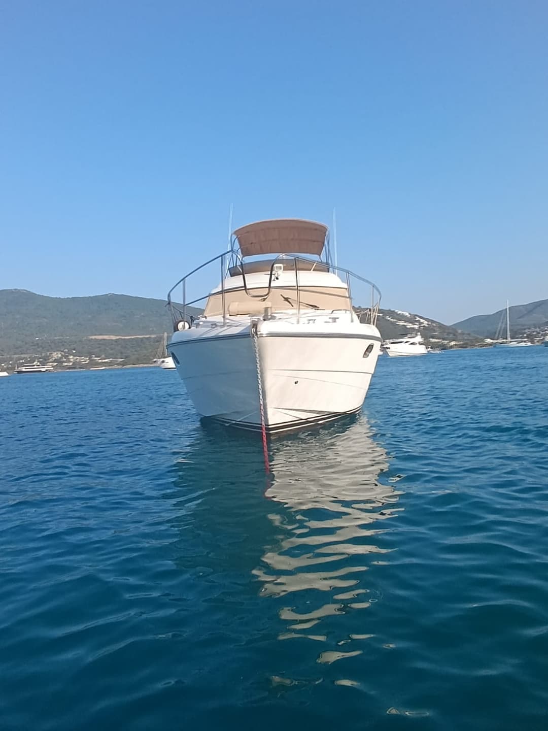 Bodrum Torba: Einzigartiges Luxus-Motoryacht-Erlebnis für 6 Personen auf einer 14-Meter-Yacht - 3 Kabinen