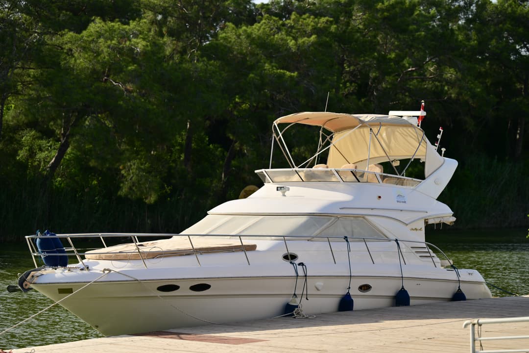 Luxury Yacht Rental in Antalya: Daily Sea Pleasure (14.7 Meters)