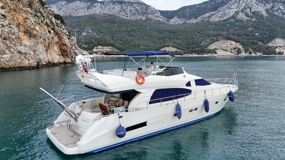 Antalya Center: 22 Meter Luxury Motor Yacht 'Andiamo' for 20 Guests, 3 Cabins, Private Trips & Blue Cruises