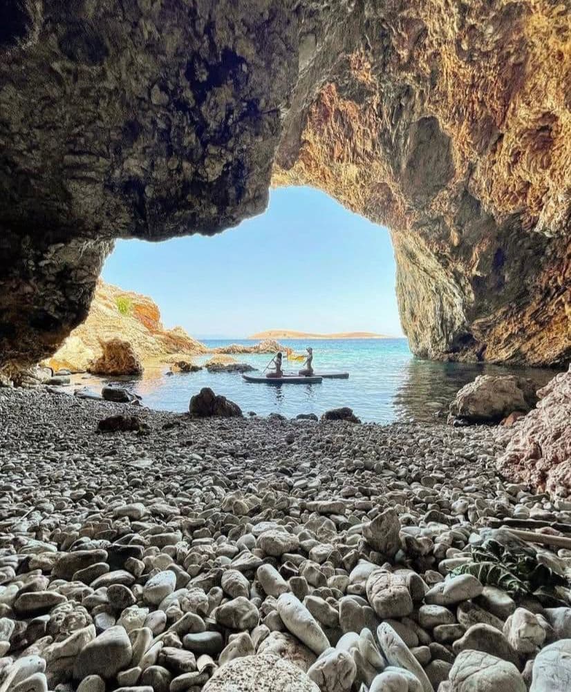 Marmaris'in 15 Metrelik Lüks Teknesi ile 7 Kişilik Unutulmaz Deniz Tatili Deneyimi 7