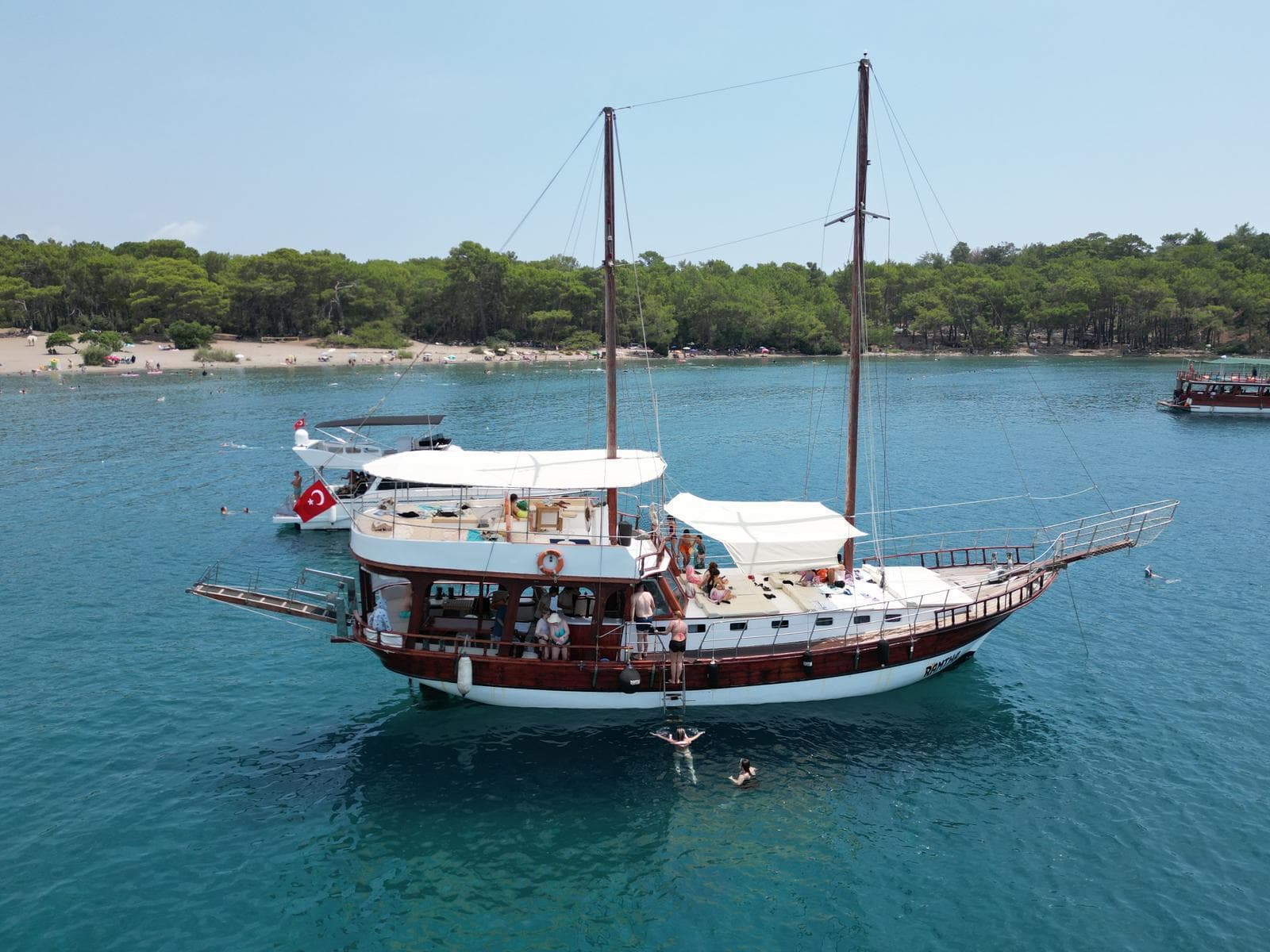 Family & Gruppe-Friendly Bootsvermietung in Kemer - Heiratsantrag auf der Jacht