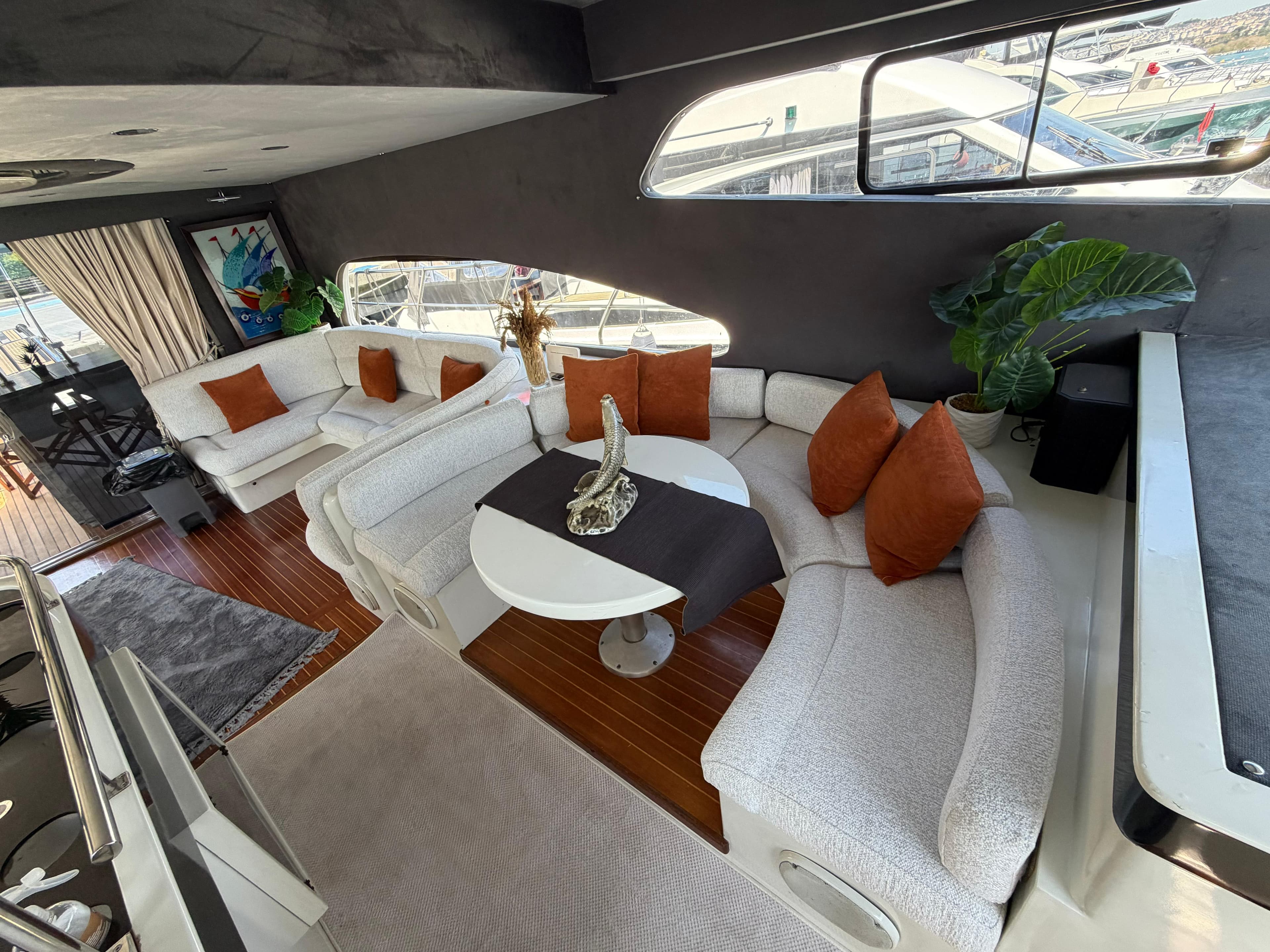 Luxury 20-Meter Motor Yacht with 3 Cabins & 6-Person Accommodation in Bodrum 14