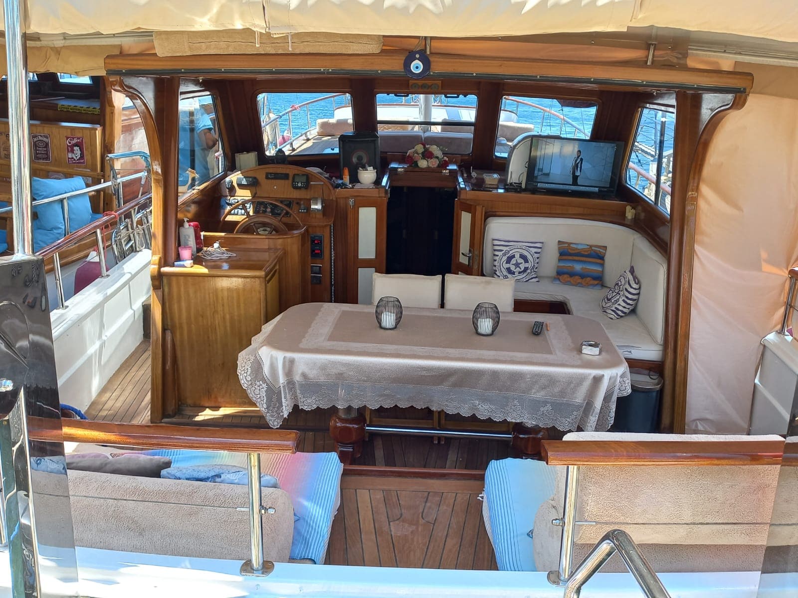 Onvergetelijke blauwe cruise-ervaring voor 12 personen met een 15 meter lange luxe gulet in Bodrum 7