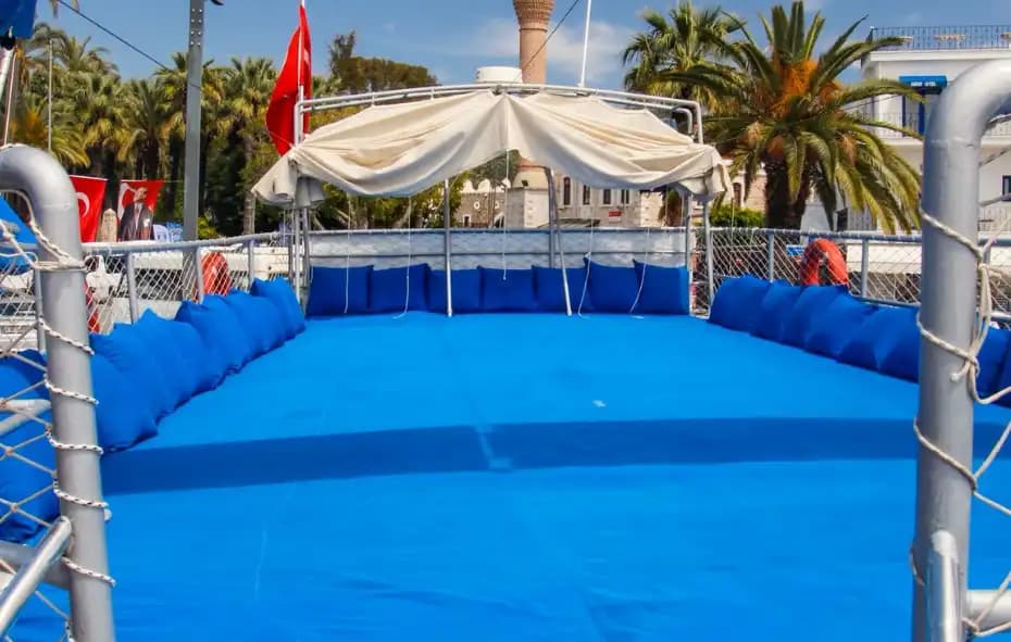 Bodrum'un Harikulade Denizinde 43 kişilik Yolculuk Deneyimi