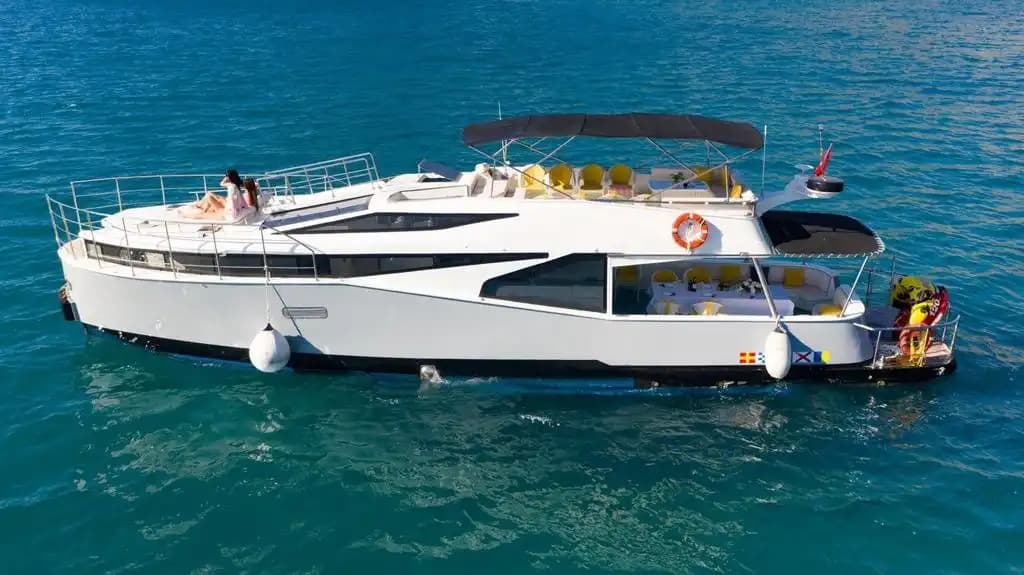 VIP Yacht Adventure in Antalya – Idéal pour Groups! 9