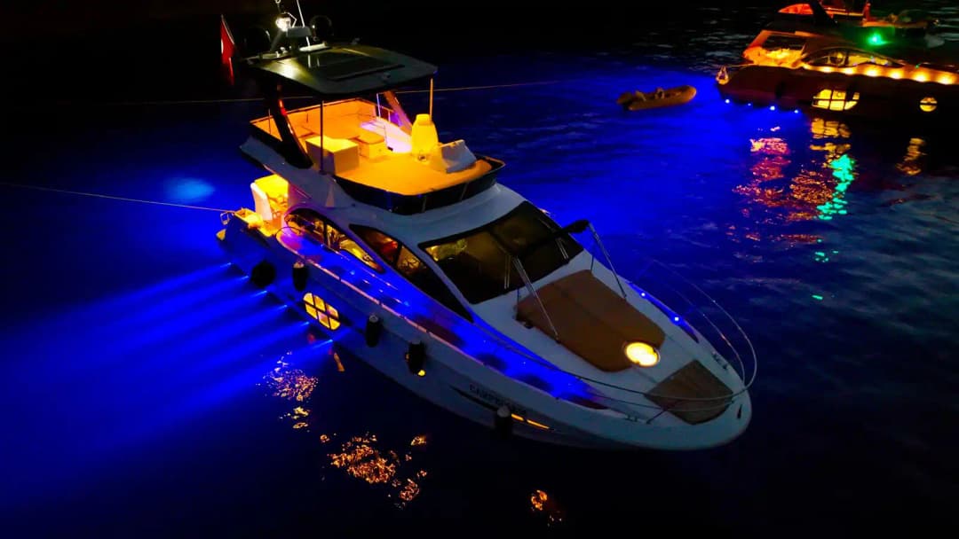 Parti ve Yüzme Turları İçin Göcek’te Özel Yapım Motoryat Sizi Bekliyor!