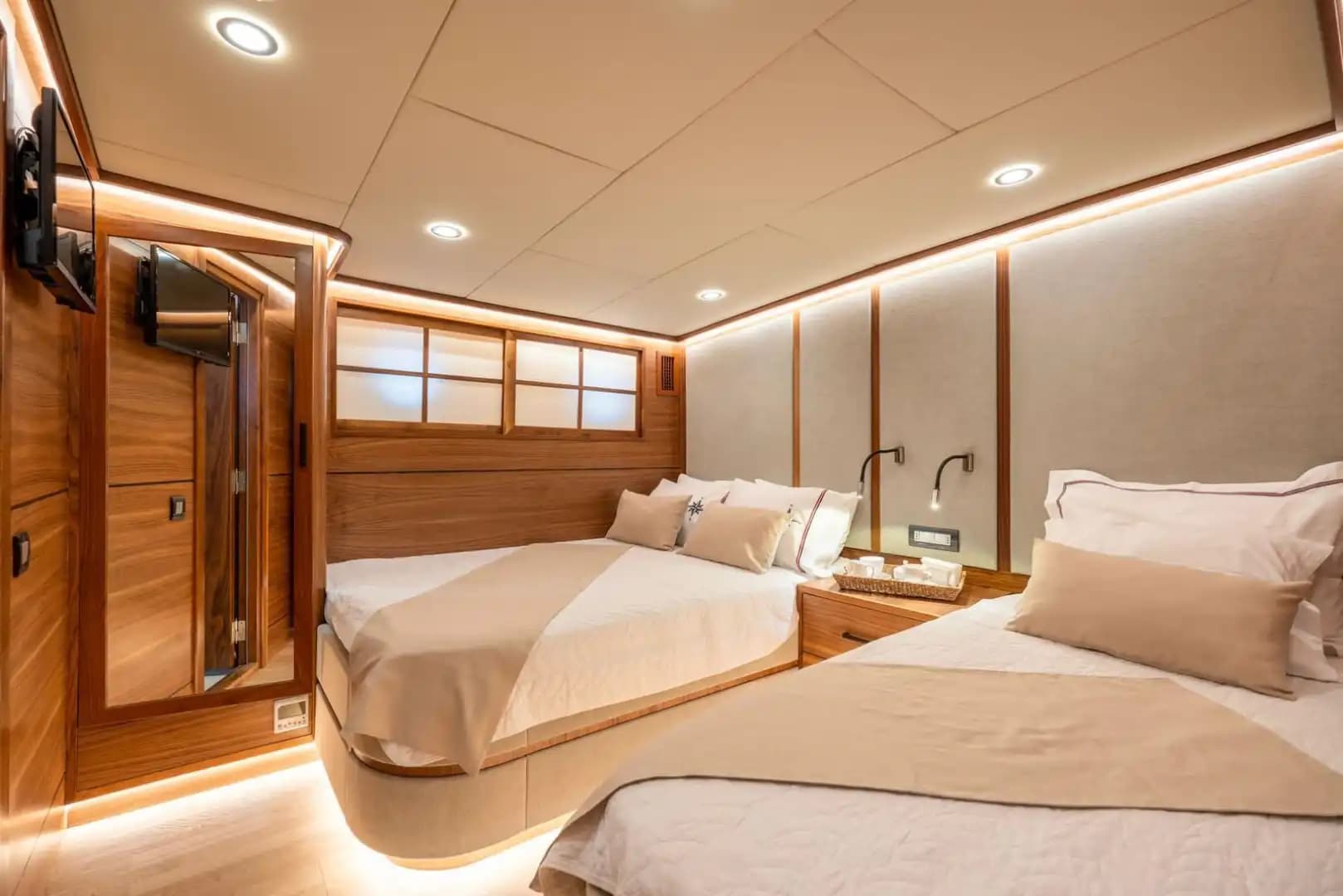 Confortable Accommodation on a 7-Meter Wide, 6-cabines Gulet in Marmaris 42