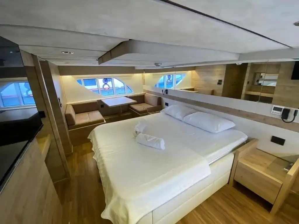 Аренда яхты на день и с ночёвкой – незабываемый отдых 6