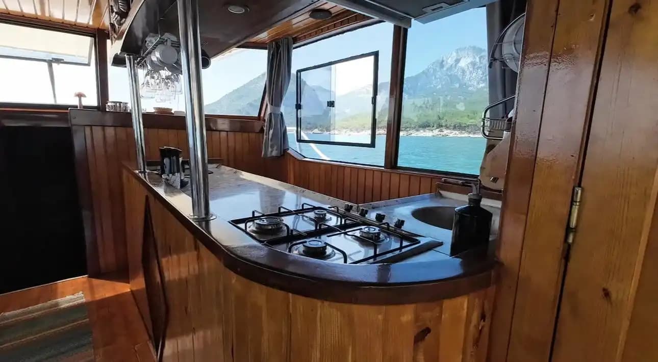 Private Day Cruise in Antalya: Comfortable Journey on the Mediterranean for Up to 24 Guests 12