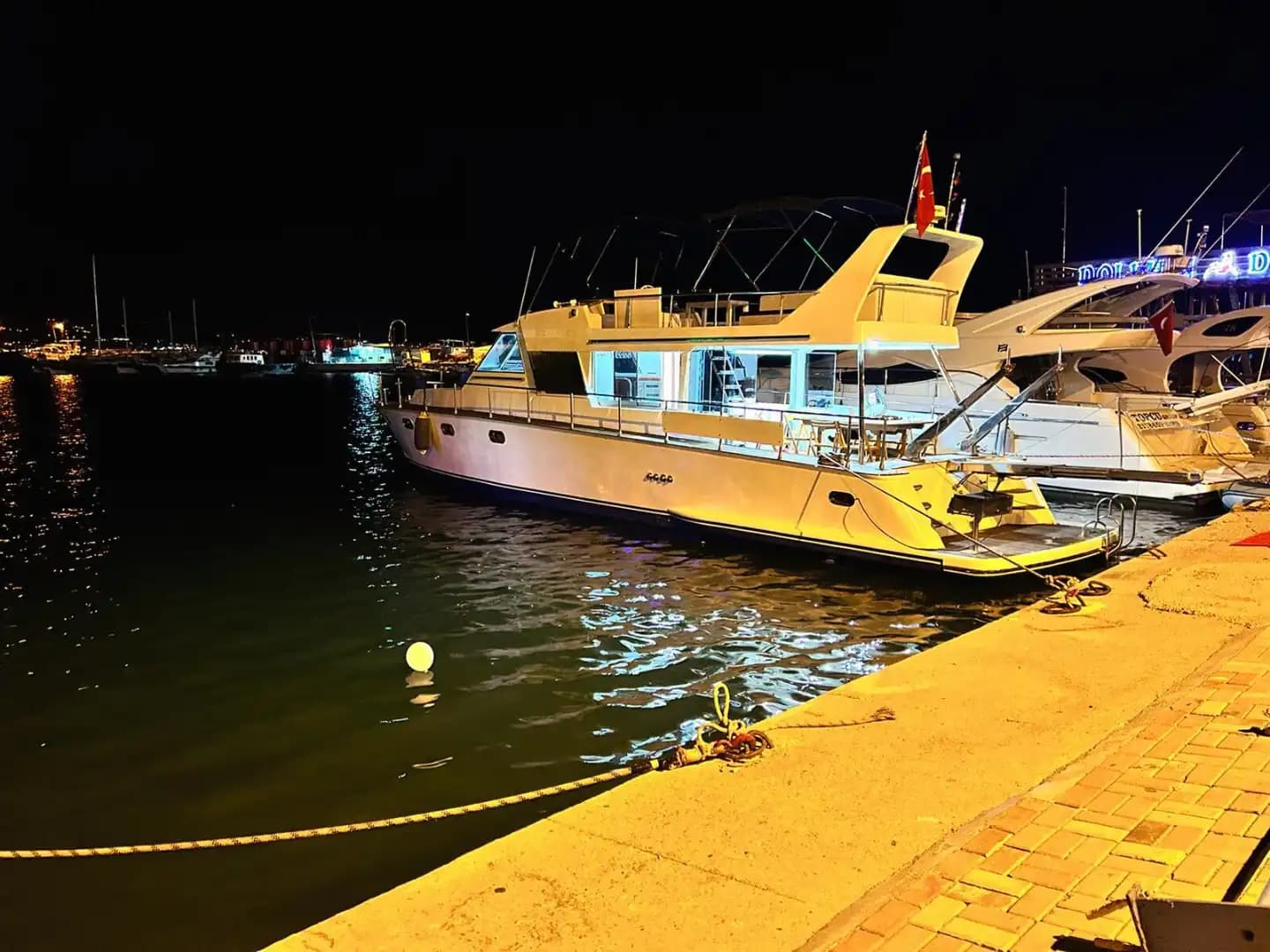 19-Meter Cómodo Barco de Tour para Grupos Grandes in Alanya 3