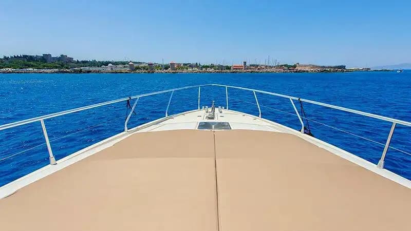 Морское путешествие на комфортабельной 3-кабинной моторной яхте для 6 человек в Аланье 11