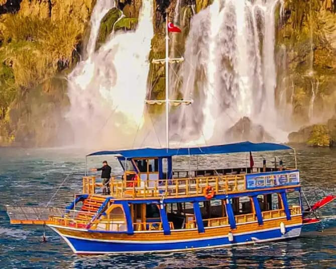Antalya Kundu: Dinner Cruise to Düden Waterfalls 6