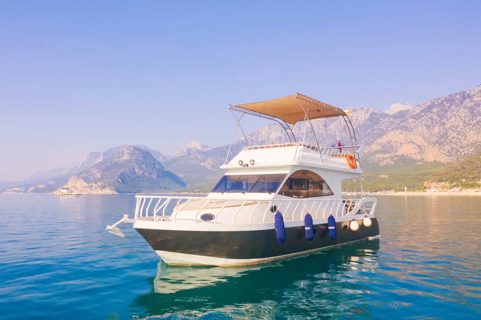 Antalya: 10 Pers. Yacht, türkise Buchten, Sparpreis 6