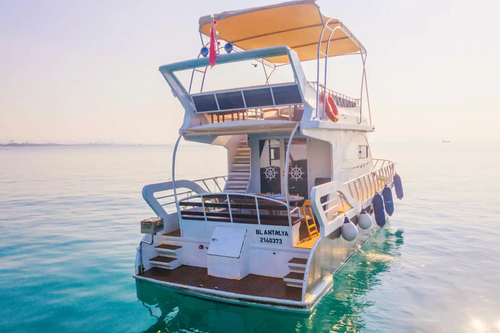 Antalya: 10 Pers. Yacht, türkise Buchten, Sparpreis 8