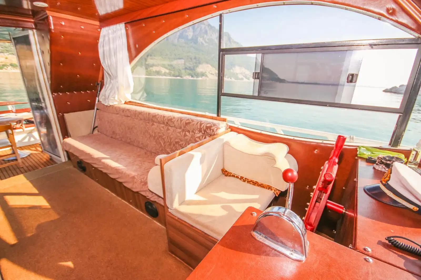 Antalya: 10 Pers. Yacht, türkise Buchten, Sparpreis 14