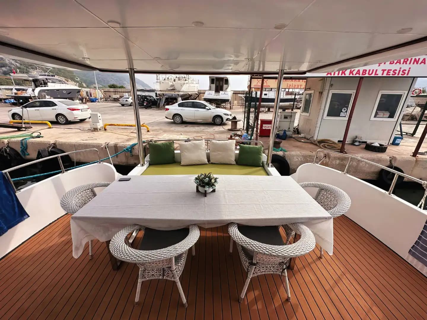 19-Meter Custom-Built Motor Yacht for Daily or Hourly Charter in Antalya 16