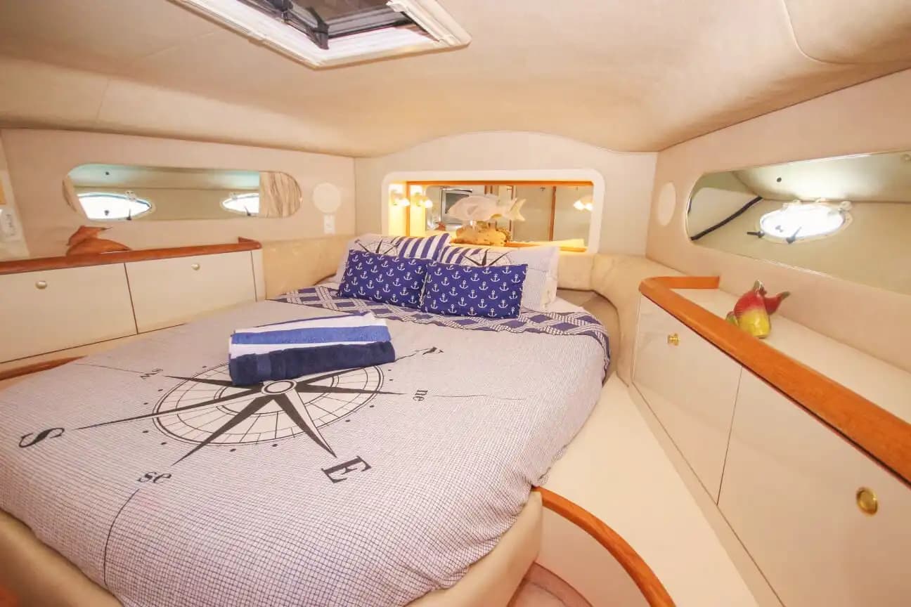 Exclusif Blue Croisières on a Luxury Princess Motoryacht in Antalya 17
