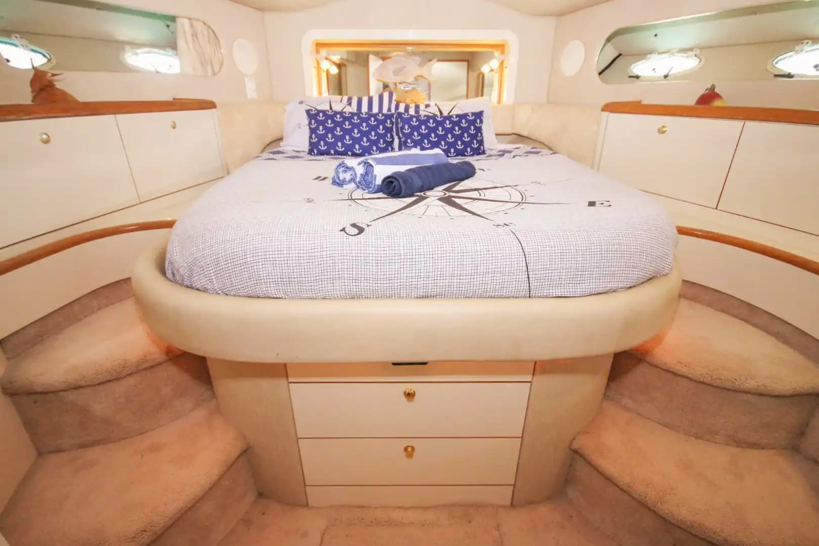 Exclusif Blue Croisières on a Luxury Princess Motoryacht in Antalya 18
