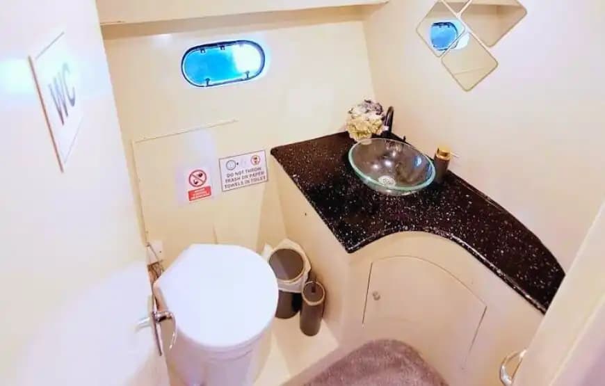 17-Meter Custom-Built Modern and Stylish Boat for 12 Guests in Antalya 8