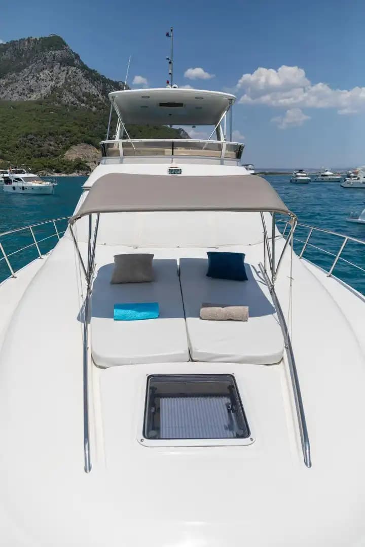 Privé motorjachtcharter Antalya | Searay 480-daagse trip en cruise bij zonsondergang 12