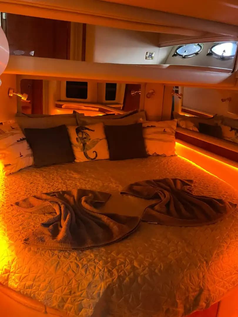 Privé motorjachtcharter Antalya | Searay 480-daagse trip en cruise bij zonsondergang 16