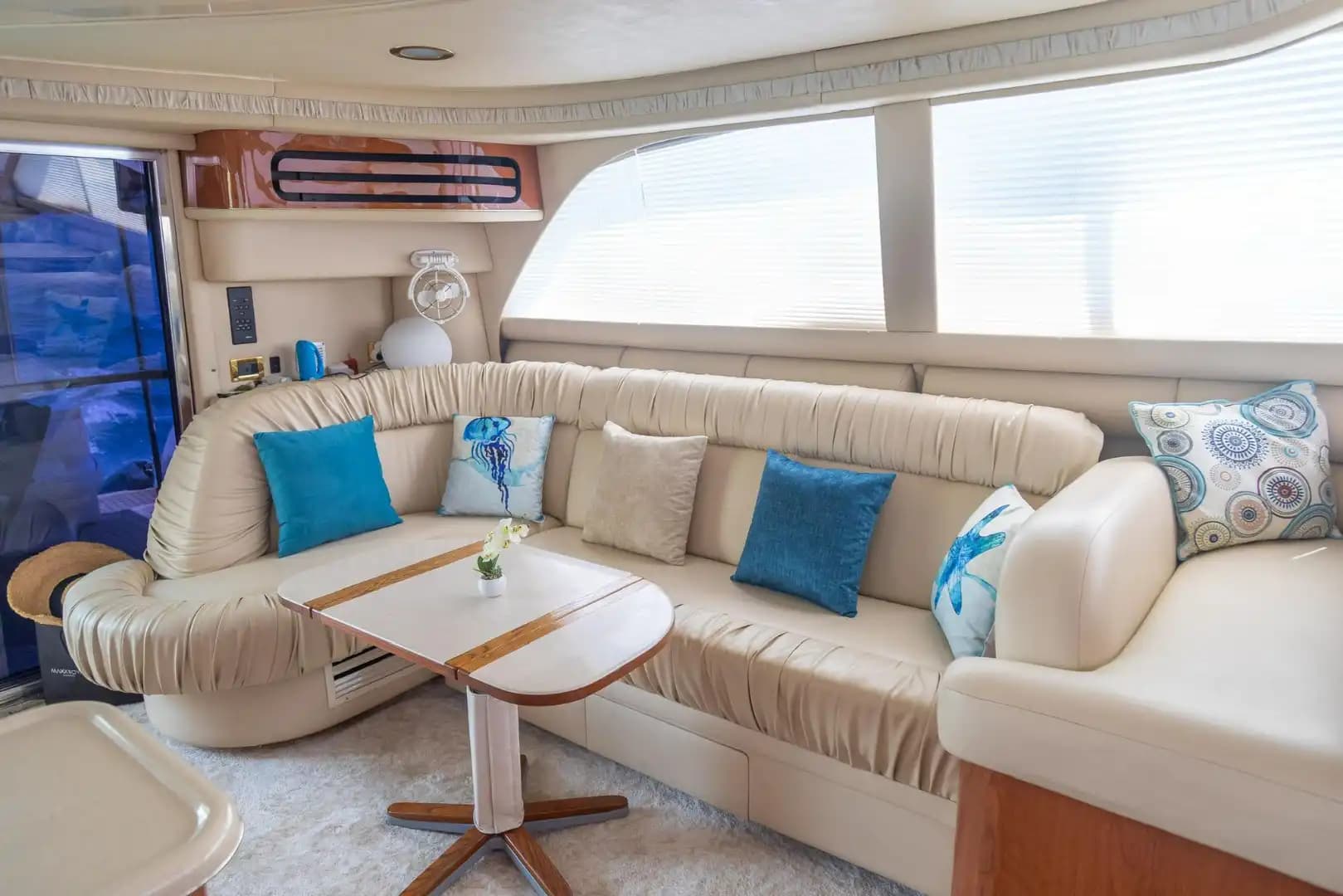 Privé motorjachtcharter Antalya | Searay 480-daagse trip en cruise bij zonsondergang 2