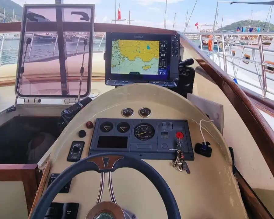 Inolvidable Crucero Azul en un Construido a Medida Boat in Antalya’s Impresionante Calas 7