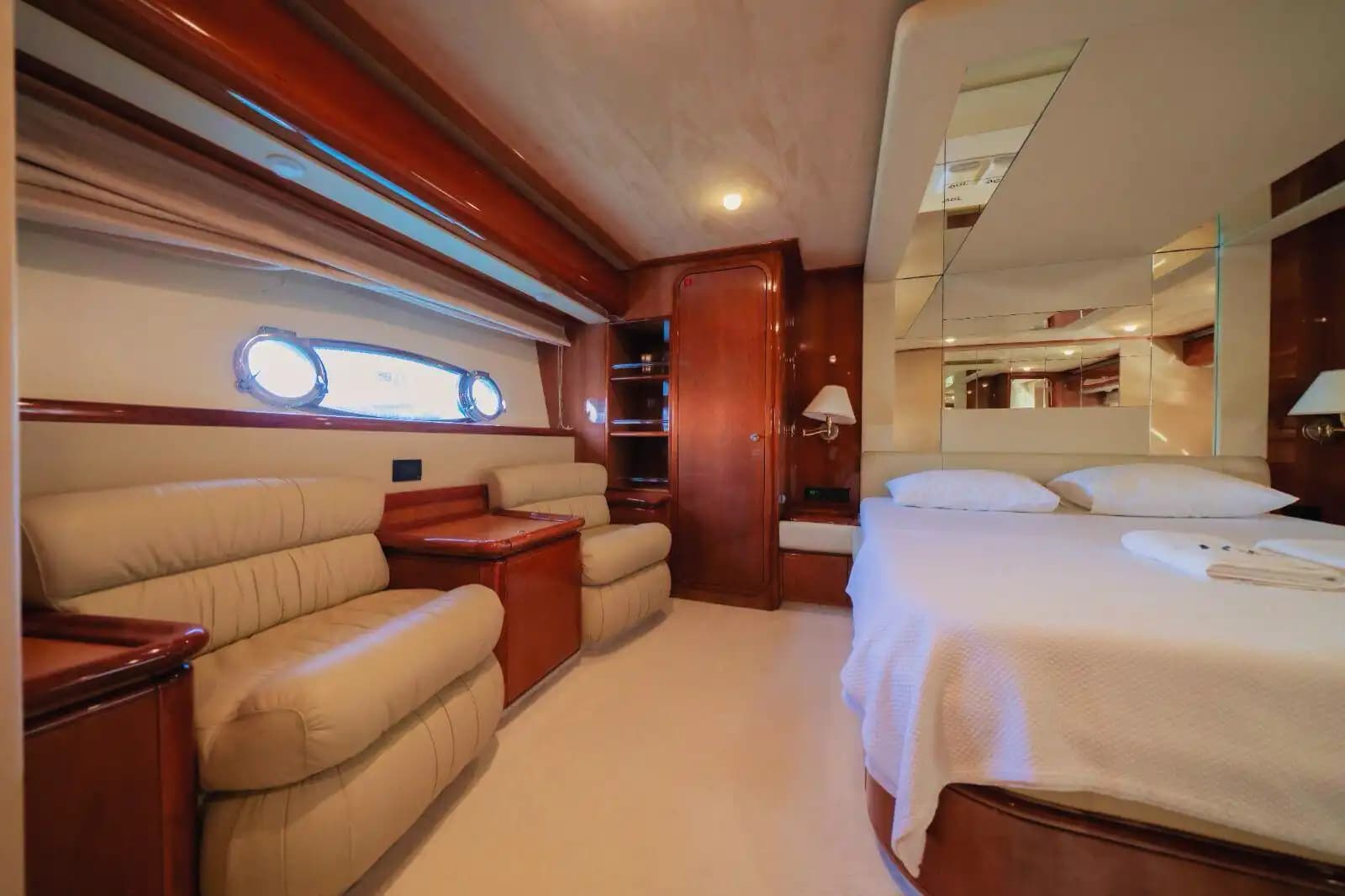 Роскошные мероприятия и морской круиз на 25-метровой яхте Ferretti в Анталии 20