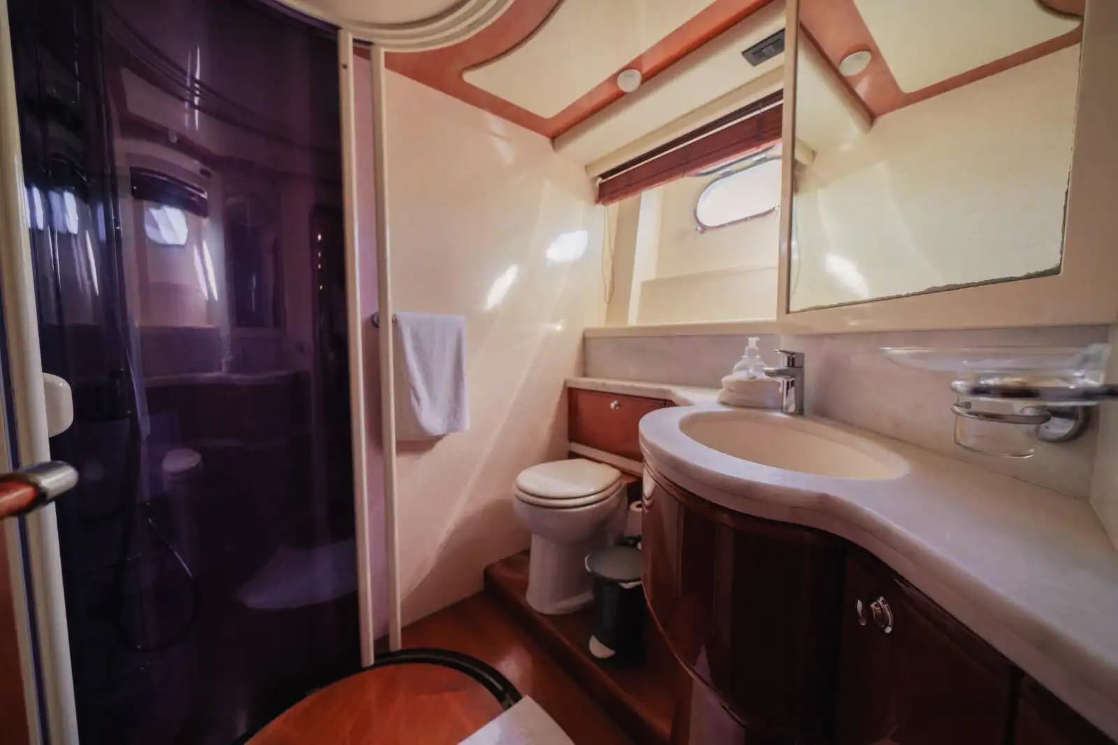Роскошные мероприятия и морской круиз на 25-метровой яхте Ferretti в Анталии 26
