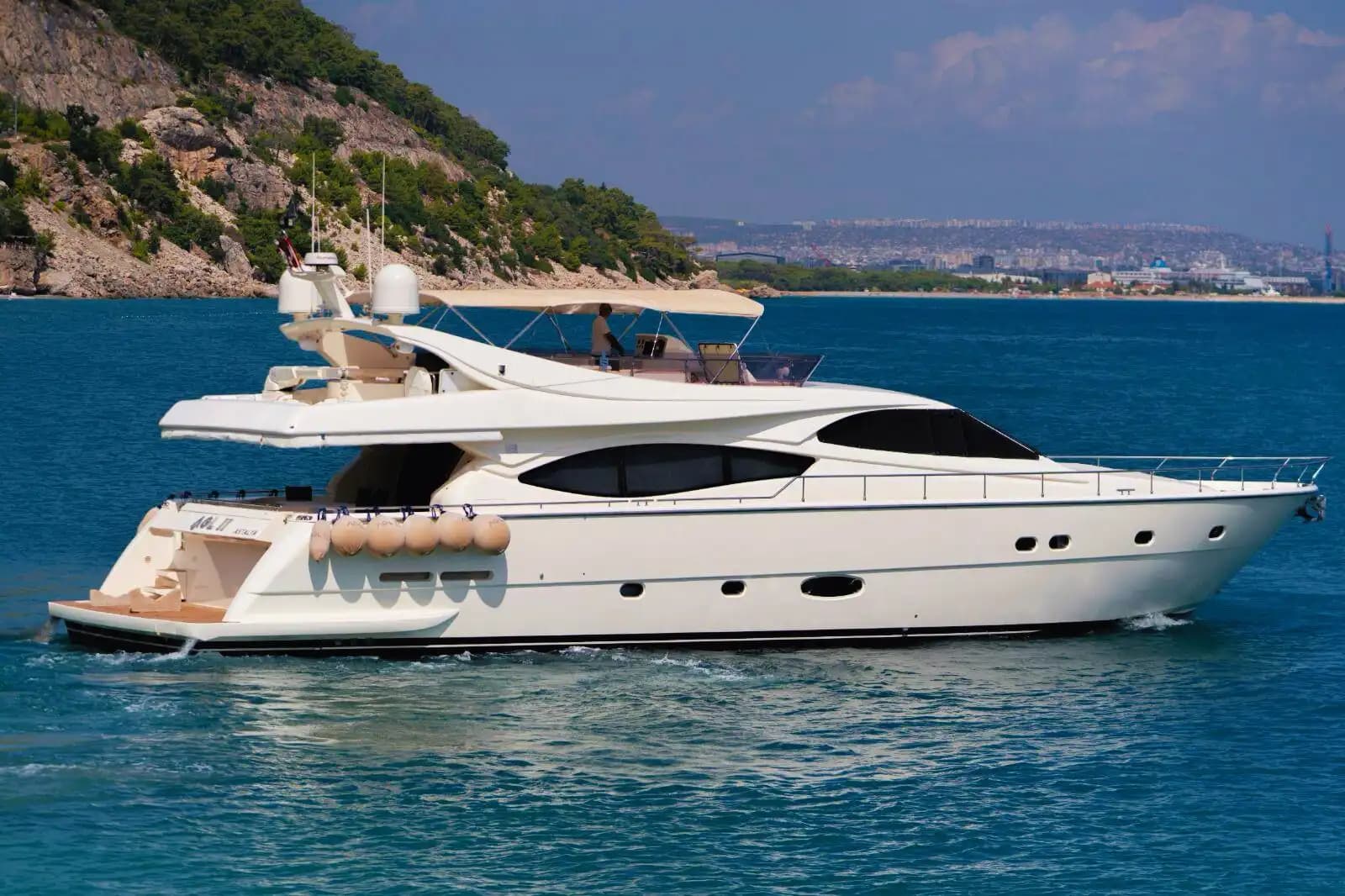 Роскошные мероприятия и морской круиз на 25-метровой яхте Ferretti в Анталии 6