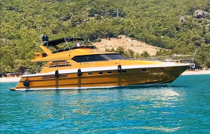 23-Meter Princess Motoryacht in Antalya: Luxus Blue Kreuzfahrt with 4 Kabinen 3