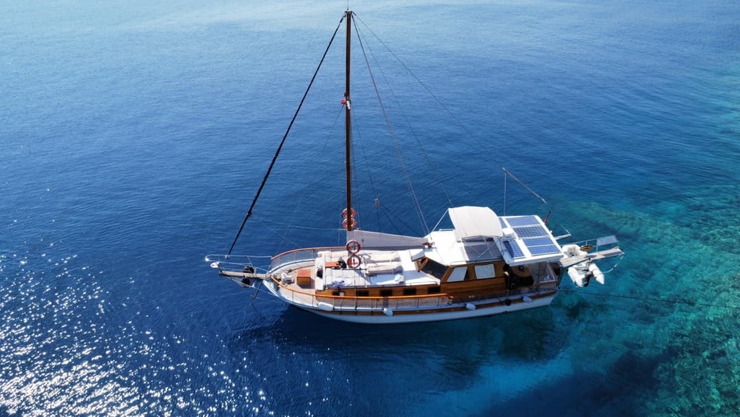 Bodrum: 15m Luxury Boat for 12 - Exclusive Sea Adventures